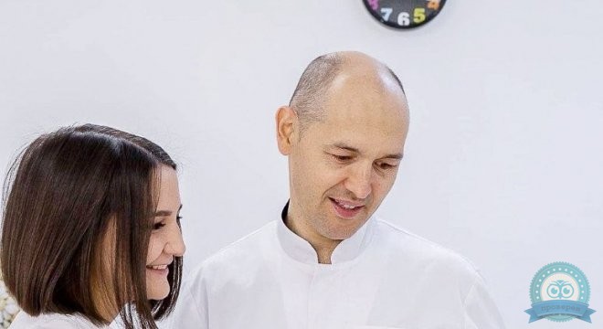 Стоматология Азур Дент на Адоратского
